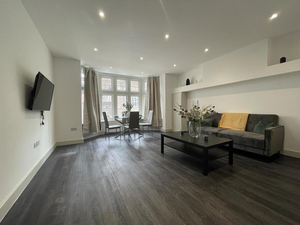 Star London Finchley Road 3-Bed Retreat Daire Dış mekan fotoğraf