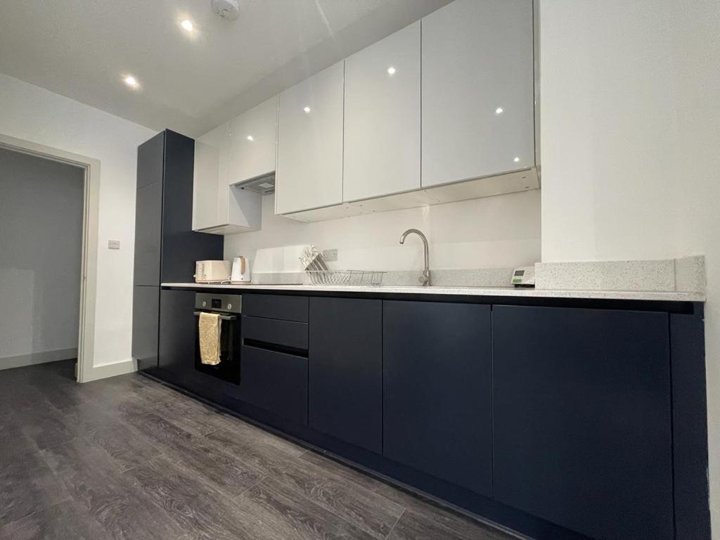 Star London Finchley Road 3-Bed Retreat Daire Dış mekan fotoğraf